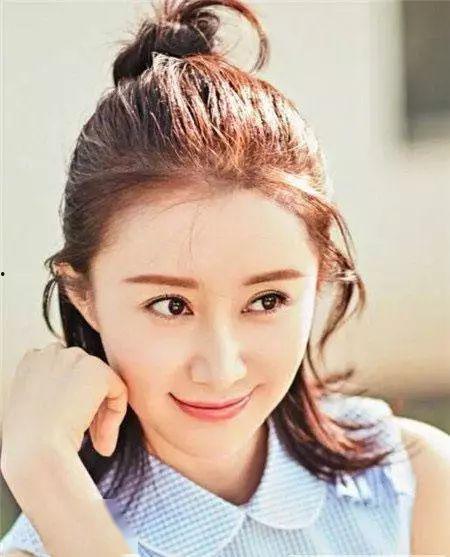 明星半扎发头饰,半扎发头饰演绎时尚魅力